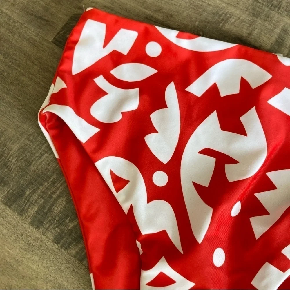 NWOT The Odells Anthropologie Jennifer Reversible Red Geometric Bikini Bottoms M